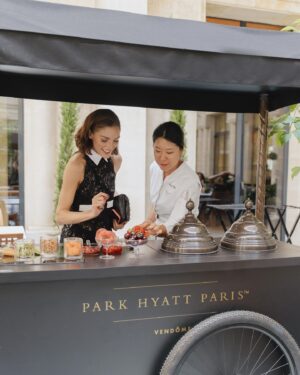 Olivia Palermo Instagram - The @parkhyattparis is always a good idea 💖

📸: @nikagunchak