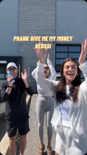 Olivier Primeau Instagram - UN AUTRE PRANK/TREND RÉUSSI !! 😂🔥 #vlogdayeveryday #beachdayeveryday #prank #trend