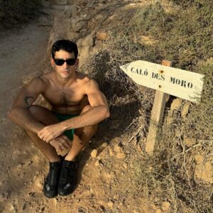 Omar Ayuso Instagram - 