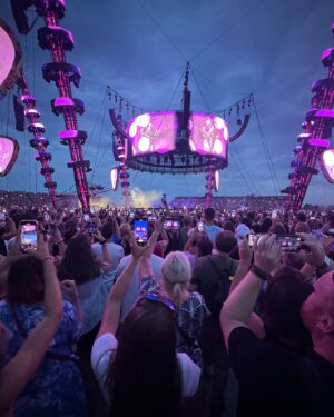 Ondřej Novotný Instagram - Ed Sheeran🔥
Toz jsme si trsli s @trimpik_