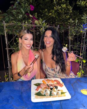 Oriana Marzoli Instagram - La dolce vita* 🇮🇹🍝🥂✨
