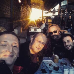 Osman Sonant Instagram - @enistesigelmis 3 kardes bir abi:)