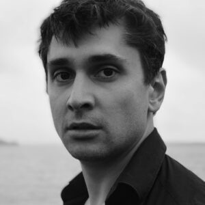 Otar Saralidze Instagram - Sundays without sunshine are just days…
Waiting for that spring to come… 
 By @wanda.sz 🦄 

#actor  #aktor #netflix #blackandwhitephotography