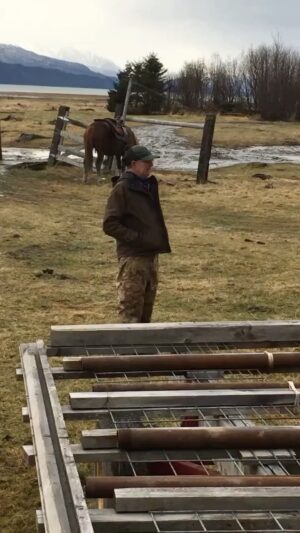 Otto Kilcher Instagram - Quick check-in from the Fox Creek corrals. 

#kilcher #kilchercountry #kilcherhomestead #cowsaround #atlf #alaskathelastfrontiershow