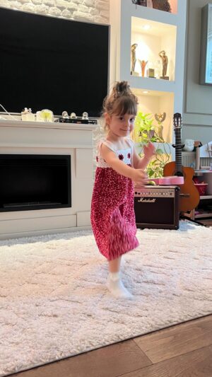 Özge Özder Instagram - My LuNA 🫧🌙
@evalunaguleryuz