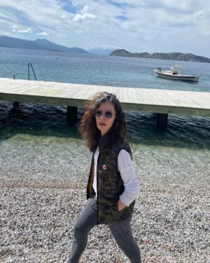 Özge Özpirinçci Instagram - butun cemreler dusmesi gereken yerlere dustuyse baslayabiliriz! #tb