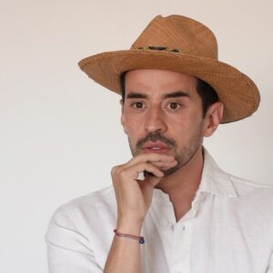 Pablo Astiazarán Instagram - Un ratito allá y otro ratito acá.
Madrid, España.
Ciudad de México, México
Junio 2024