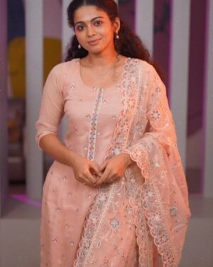 Padeni Kumar Instagram - Simply me❤️
.
Beautiful Costume : @justsalwars 
Photography: @smart_.raja 
@aadilsharieff