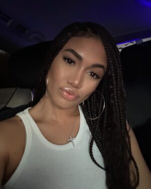 Paige Hurd Instagram - quick wellness check . 👀
