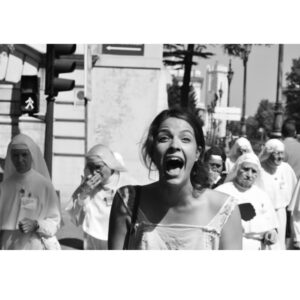 Paige Spara Instagram - Annnnnnnd this is me in Barcelona.