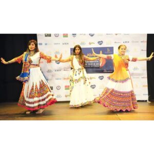 Pan Nalin Instagram - પાન નલિનની ‘છેલ્લો ફિલ્મ શૉ’ સાથે આંતરરાષ્ટ્રીય ગુજરાતી ફિલ્મ ફેસ્ટિવલની સિડનીમાં શરૂઆત

Read more link in bio 

#midday #middaygujrati #middaynews #news #newsupdates 
#GujaratiFilmFestival #SydneyOperaHouse #InternationalFilmFestival #PanNalin #DhollywoodNews #EntertainmentNews #FilmFestival #CulturalEvent #GujaratiCinema