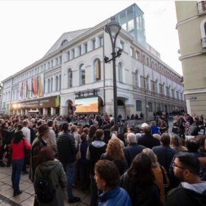 Pan Nalin Instagram - Wow! What a jury? 

In this magnificent festival we embraced contemporary masters to blossoming debutant filmmakers from around the world. 

We Celebrated cinema with films, food and friends in this excellent edition of 68th Valladolid International Film Festival. It’s not easy to find top contender when Valladolid boasts the legacy of honoring Golden Spike to Tarkovsky, Godard, Bresson, Kubrick, Oshima, Visconti Kurosawa, Bergman, Truffaut and the list goes on… 

But we did it!! 

Heartiest gratitudes to all the team of  @seminci_oficial : you are doing an amazing job to keep the cinema  alive and kicking!!! 

Semana Internacional de Cine de Valladolid