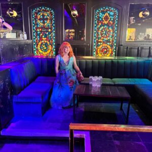 Pandora Boxx Instagram - Sitting alone in VIP at @theabbeyweho come see me now! I’m alone til 6ish.
