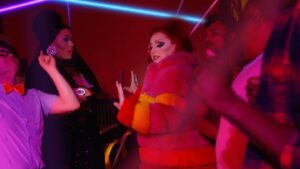 Pandora Boxx Instagram - Dance like no one’s watching baby
Feel it there’s no time for maybe
Dance like no one’s watching baby
Footloose, unquestionably free

DANCE! Out now! Link in bio 🎤🎉❤️

#boxxalbum2024 #boxxalbum