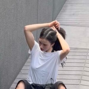Pansa Vosbein Instagram - 🩷🖤

#Balenciaga #10XLSneaker