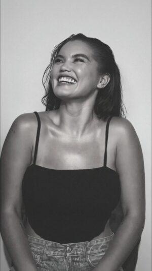 Paris Berelc Instagram - 🤍🖤