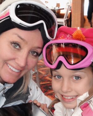 Paris Smith Instagram - happy mother’s day to the greatest mom ❤️ mom you have been there for me through thick and thin. you are my rock and i don’t know what i would do without you. i’m so thankful to have you as my mom 🥰💫 i love you mama 💕❤️💫🥰