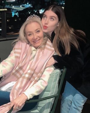 Paris Smith Instagram - happy mother’s day to the greatest mom ❤️ mom you have been there for me through thick and thin. you are my rock and i don’t know what i would do without you. i’m so thankful to have you as my mom 🥰💫 i love you mama 💕❤️💫🥰