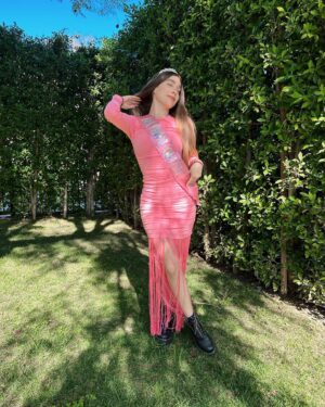 Paris Smith Instagram - pretty in pink 💕🎉