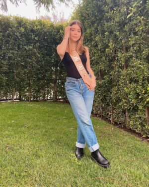 Paris Smith Instagram - i don’t know about you but i’m feeling 22 🥰🎉🍾