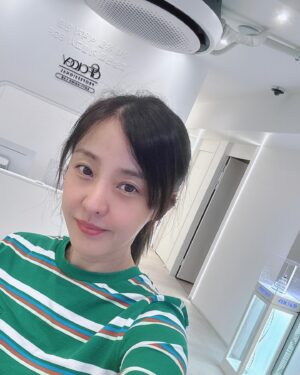 Park Eun-hye Instagram - 요즘 작품 앞두고 다이어트와 피부관리를 열심히 하는 중… 나만 모르고 있던것 같은 egf 피부관리 .. 피부에 필요한건 콜라겐만이 아니었어… 단백질이 이렇게 중요할 줄이야…