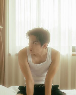 Park Hyeong-seop Instagram - 📸🎞️

@antweekly