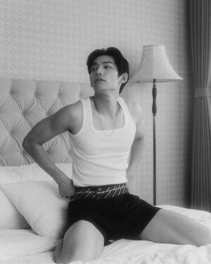 Park Hyeong-seop Instagram - 📸🎞️

@antweekly