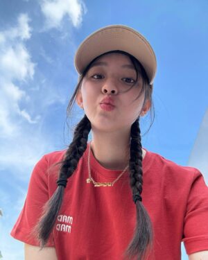 Park Ji-hu Instagram - 버럭이 컨셉 🔥🧯