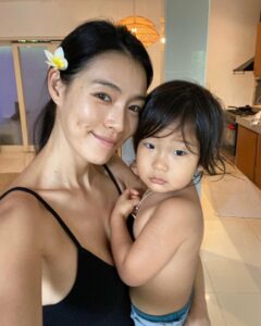 Actress Park Ka-hi HD Instagram Photos and Wallpapers July 2024
