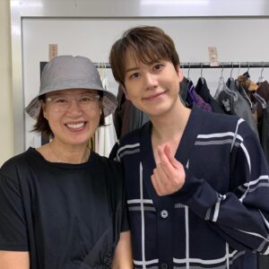 Park Mi-sun Instagram - 와  진짜  잘할거라고  예상은  했지만  이정도일 줄이야 !!!!! 
.
정말  노래  연기  깜짝  놀랄 정도로  규현이가  완벽하게  해서  보는 내내  감탄을  계속  했어요 
.
뮤지컬  #프랑켄슈타인  창작극이라는디  노래도  정말  좋고  무대도  대박이고 ,  우리나라  뮤지컬이  정말  세계적 수준  맞네요 
.
#박은태  배우님  이 번에  처음  봤는데  완전  팬  됐어요  ㅎㅎㅎ  최고 !!! 
.
오랜만에  공연 보러  갔는데  완전 만족 
.
땽큐  규현 ~~