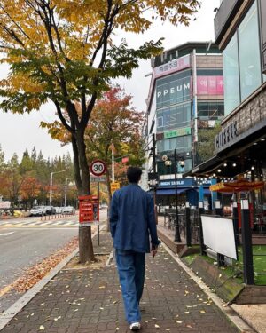Park Young-woon Instagram - 🍂🍁