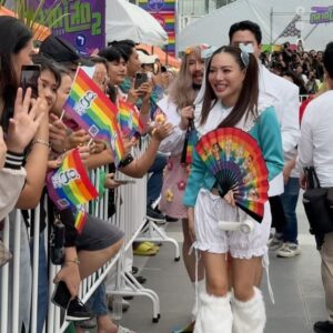 Pataradanai Setsuwan Instagram - HAPPY PRIDE! 🏳️‍🌈

Styling by @k_n______ 
Make up by @sup.wong 
Hair by @kerkkim