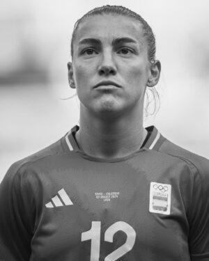 Patri Guijarro Instagram - No queríamos despedirnos de los JJOO de esta manera. Peleamos por la medalla hasta el último segundo. 

Gracias por el apoyo recibido, ahora toca volver a cargar energías🔋🙇🏼

Volveremos 💪🏼

#Paris2024