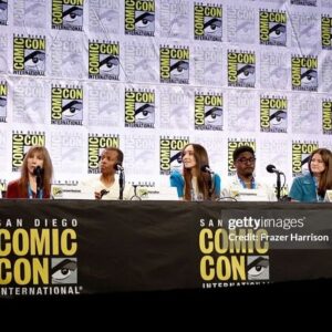 Patty Guggenheim Instagram - What an exceptionally fun time. Thank you @comic_con ! Thanks for being you. Thank you @thegroundlings ! Thanks also for being you. Was so honored to be up there with these LEGENDS. !. #sdcc