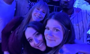 Patty Guggenheim Instagram - What an exceptionally fun time. Thank you @comic_con ! Thanks for being you. Thank you @thegroundlings ! Thanks also for being you. Was so honored to be up there with these LEGENDS. !. #sdcc