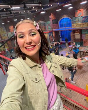 Paty Leda Instagram - VEM AÍ ART ATTACK: MODO DESAFIO NO @disneyplusbr!!! 😱🎨😭🖌️💖 tá mais perto do que a gente imagina, não consigo acreditar 🥹🫶🏻