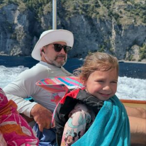 Paul Nassif Instagram - Like Father, Like Daughter… 🤞💜

 We do love our bucket hats & boat rides! 

Sunscreen: @skincarebydrnassif ☀️🧴 

#tbt #throwbackthursday #girldad #prouddad #likefatherlikedaughter