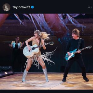 Paul Sidoti Instagram - Amsterdam what a lovely three night stand!! Loved playing our hearts out for you all.. On to Zurich!! 🎸👍🏻 @taylorswift #therastour