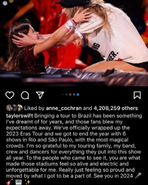 Paul Sidoti Instagram - And this is what makes her the very best in the business at what she does.. Her constant gratitude and goes out of her way to make all of us who work with her feel so loved and appreciated.. @taylorswift thank you for an incredible year.. Starting year 17 together.. can’t wait! #taylorswift #theerastour