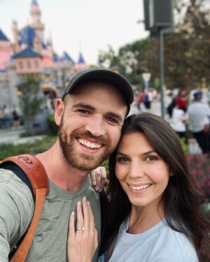 Paul Tellefsen Instagram - I’ve dreamed of going to @Disneyland with @nicatellefsen since we met. I’m so thankful that @AnaheimMarriott had a little bit of magic to make our dreams come true!
#AnaheimMarriott #TravelMakesUs
