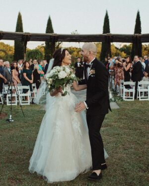 Paul Tellefsen Instagram - We’re still reliving the memories of this day almost 5 months later. Thanks @jontaylorsweet for capturing our story so elegantly.
#paulplusveronica