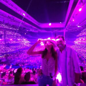Paula Echevarría Instagram - Te pasaste el juego Carolina! 🧜‍♀️🌈🦄💖🌞

Gracias @livenationesp!!! 
@karolg