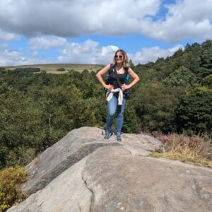 Paula Lane Instagram - In my happy place. Beautiful Hardcastle Crags ❤️