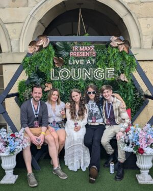 Paula Lane Instagram - What a night! #liveatthepiecehall
What a life ✌️

@officialtheincident 
@thepiecehall
@themightyi
@rhodesmedia 
@andrewcushin 

@sirtomshaw ❤️