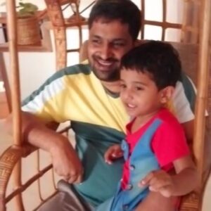 Pavan Wadeyar Instagram - When my son sings this ✨️❤️
Kannige kanuva devaru Andare ammanu tane , 🤩 my muddamma #ShouryaWadeyar