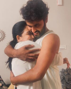 Pavani Reddy Instagram - Of all the things I do, spending time with you is my favourite😘😘 love you sooooo much 😘😘😘