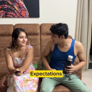 Payal Gupta Instagram - ExpectationsVsReality | Part1🤣
Who else relates this🤭
No hate🫶🏻
•
•
•
•
#reels #reelvideo #reelkarofeelkaro #reelitfeelit #viral #trending #nitishbalunilife #nitishbaluni #expectations #reality #instagram