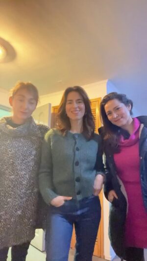 Paz Bascuñan Instagram - ¿QUÉ OPINAS DE LA INFIDELIDAD? 
Hoy en #cuentocorto @radiolaclave de 18 a 19 horas 
TE LEO ❤️