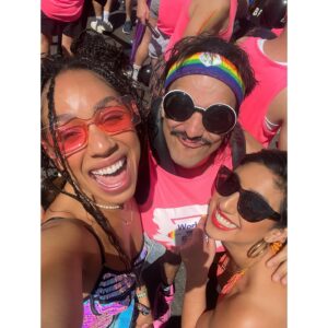 Pearl Mackie Instagram - HAPPY PRIDE EVERYONE!! 🏳️‍🌈🏳️‍⚧️🏳️‍🌈🏳️‍⚧️🏳️‍🌈🏳️‍⚧️🏳️‍🌈🏳️‍⚧️

Eternally proud to march in the @prideldn parade with @divamagazine celebrating 30 years of their amazing publication, eternally proud to be on the @guardian Pride Power list 2024 - thank you @diversityriley! Proud of my amazing WIFE and proud of our dynamic, resilient and incredible community! Thank you @sambasisterscollective for bringing the vibessssssss! 

#transyouthareloved #protecttranskids #loveislove #pride #happy #queer #proud