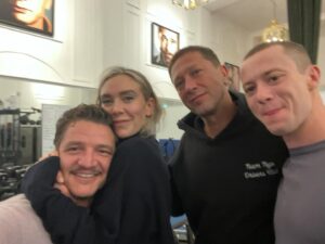 Pedro Pascal Instagram - Our first mission 💙

#FantasticFour #Marvel #MattShakman